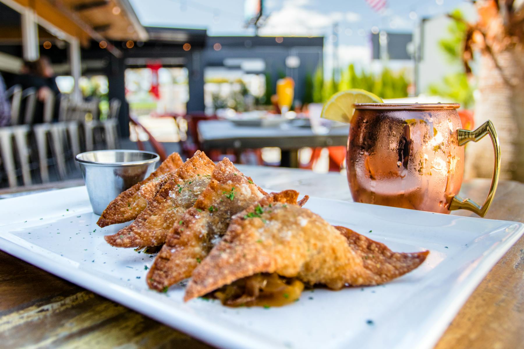 Riveters American Bar & Restaurant in Tampa, FL